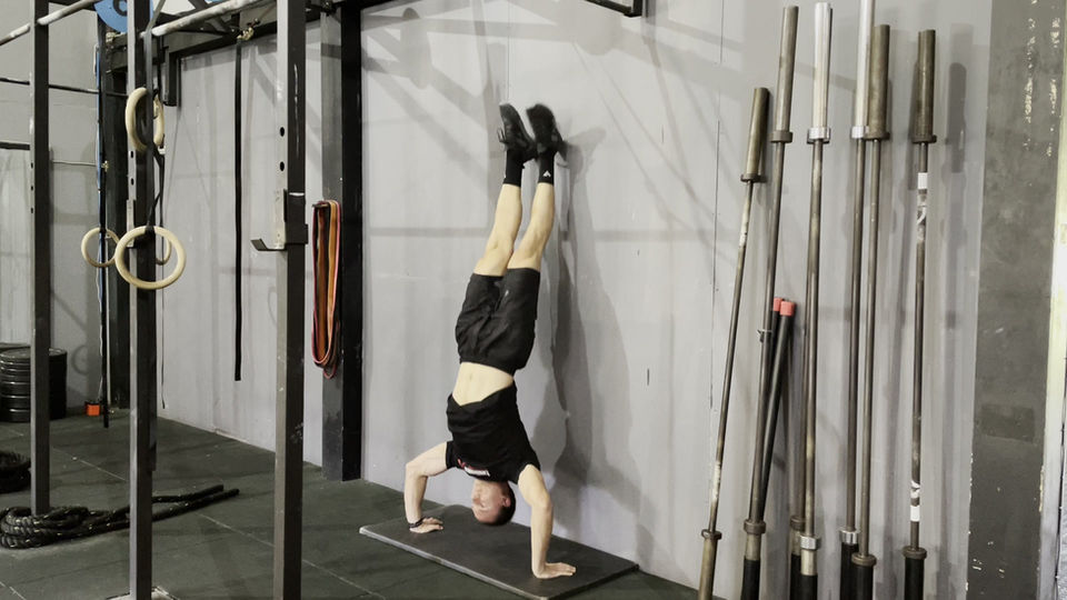 Strict Handstand Push-Up
